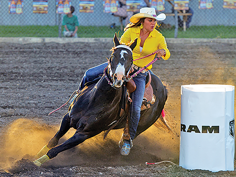 women in rodeo, barrel racing, canadian finals rodeo women