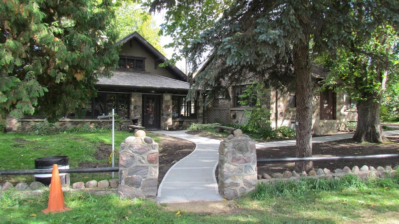 whitemud equine centre, welca, therapeutic riding