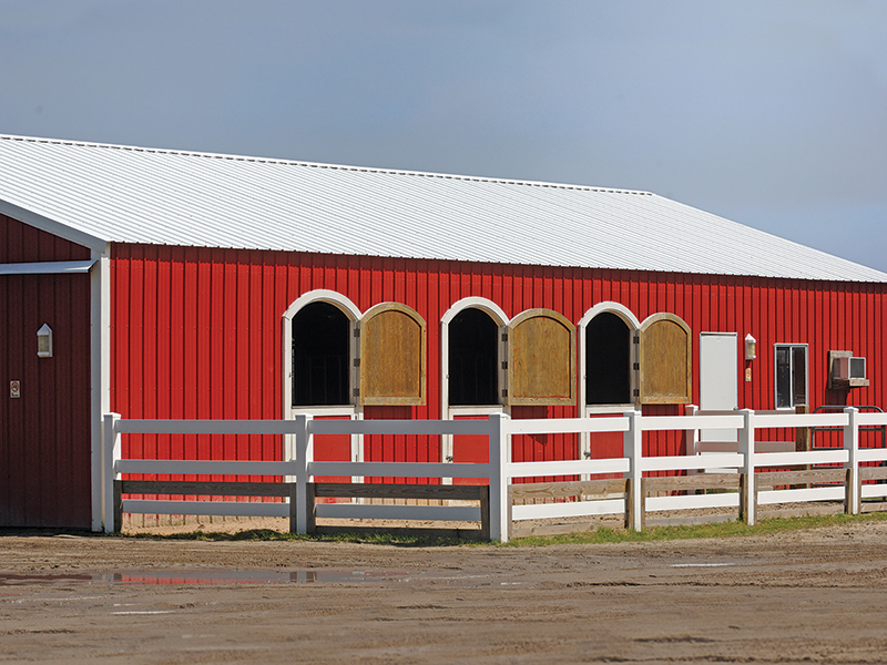 barns on fire, horse barn fires, preventing a stable fire, fire extinguisher equestrian centre, mainting horse barn