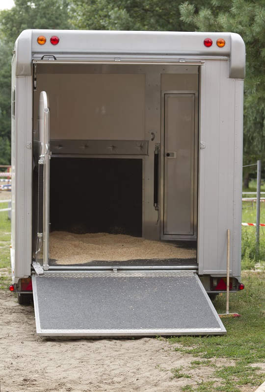 Inside Your Horse Trailer, horse to transport my horse safely, what type of horse trailer should i buy, best horse trailers, shipping fever, pleuropneumonia, kevan garecki Inside Your Horse Trailer, horse to transport my horse safely, what type of horse trailer should i buy, best horse trailers, shipping fever, pleuropneumonia, kevan garecki