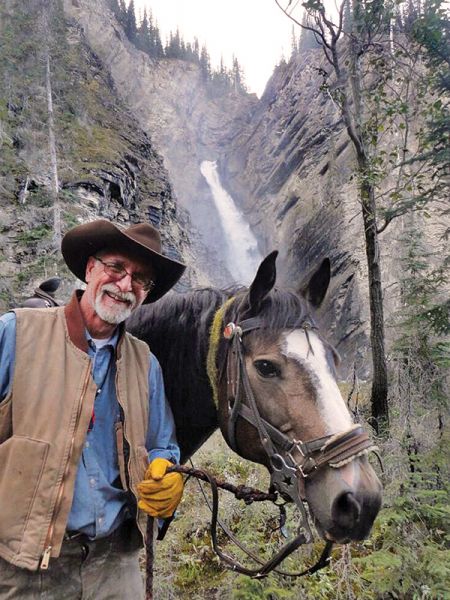 horse riding vacations in bc, holidays on horseback, muskwa-kechika horse rides, tania millen, wayne sawchuk