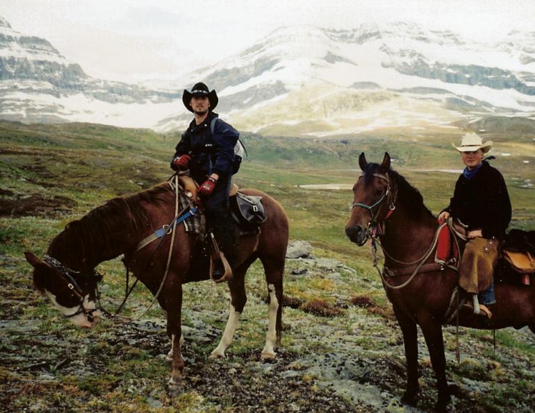 Stan Walchuk Jr, four trail knots, 4 trail knots, horse trail knots, horse trail riding, reef knot, tail tying knot, equine trial riding knots