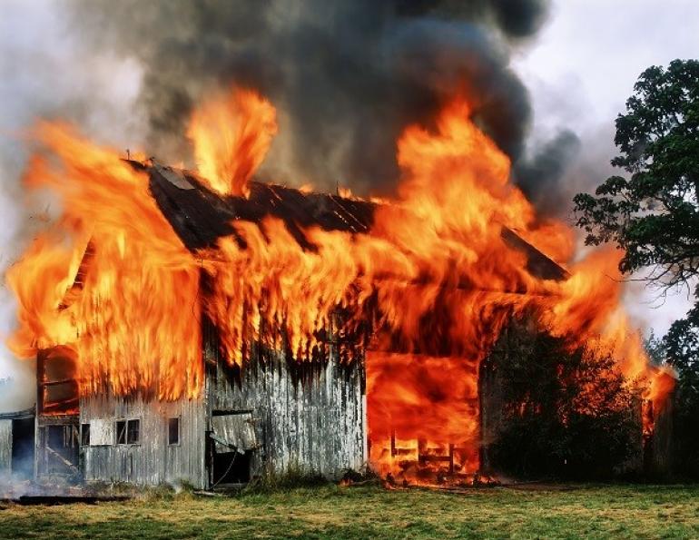 horse barn Fires, fire safety horse barns, horse fire, dressage arena fire, ventilation in horse barns, no smoking horse barns, fire extinguisher horse barns, Tanya Bettridge, determining casue horse barn fire, horse barn fire hazards, horse barn fire prevention