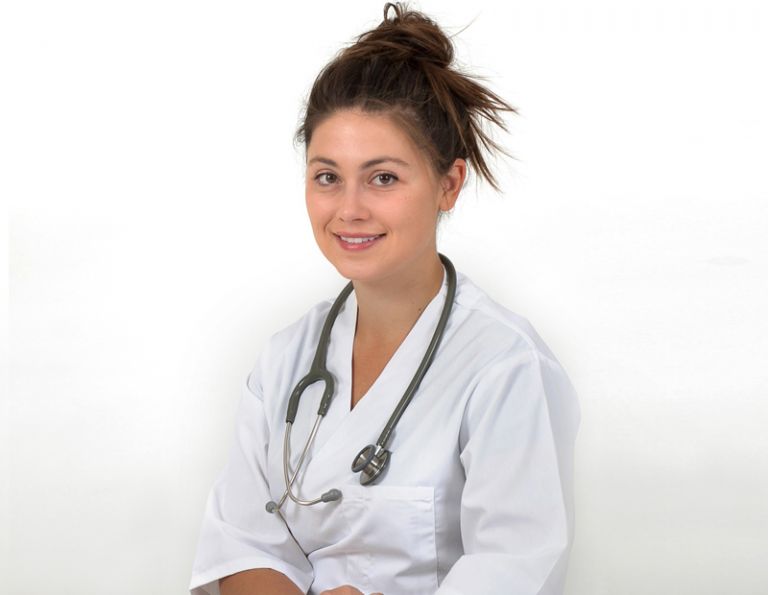 Chantel Dunlop, Western College of Veterinary Medicine, WCVM, Jill Henselwood’s show jumping team, equine vocation, Manitoba equine students, Ali Ramsay