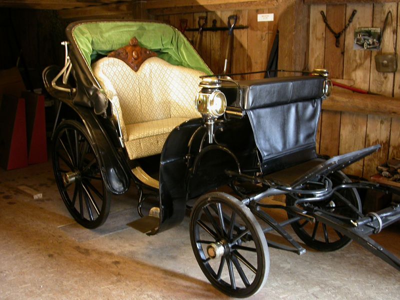 horse-drawn vehicle quebec jutras horse bugges, horse carriages, horse sleighs, horse driving, equine driving